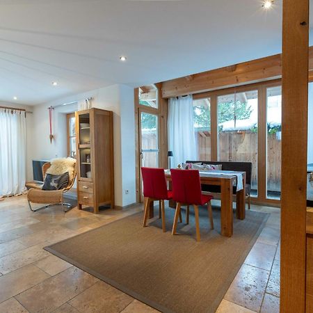 Ferienlandhaus Alpinum 렌그레스 외부 사진