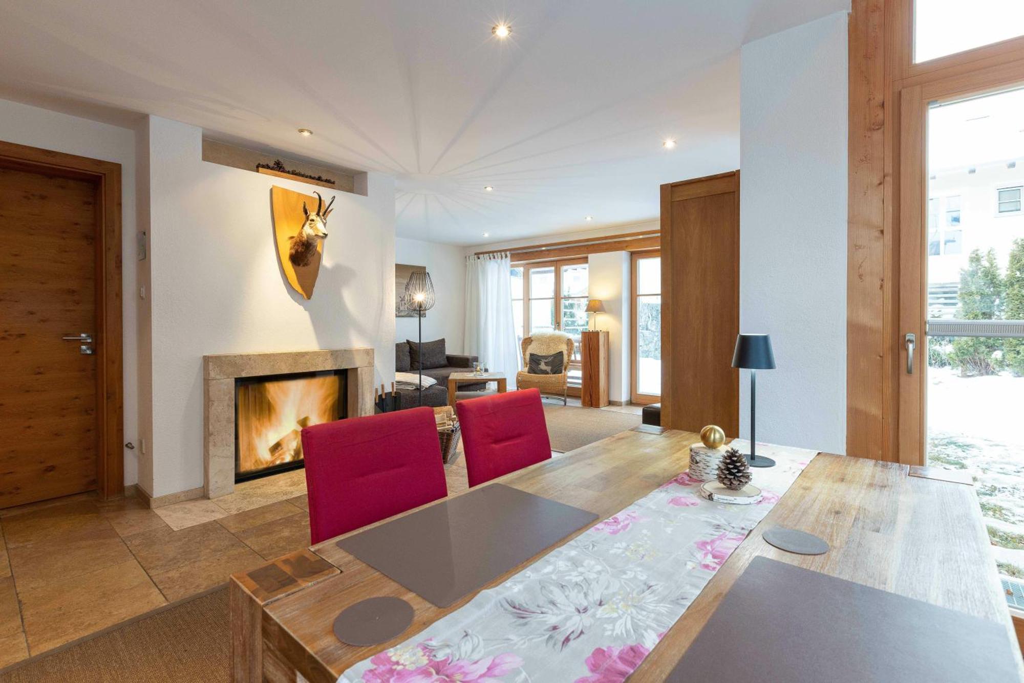 Ferienlandhaus Alpinum 렌그레스 외부 사진